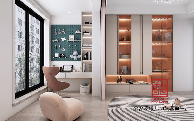 融創(chuàng)中心180平現(xiàn)代輕奢風格裝修設計